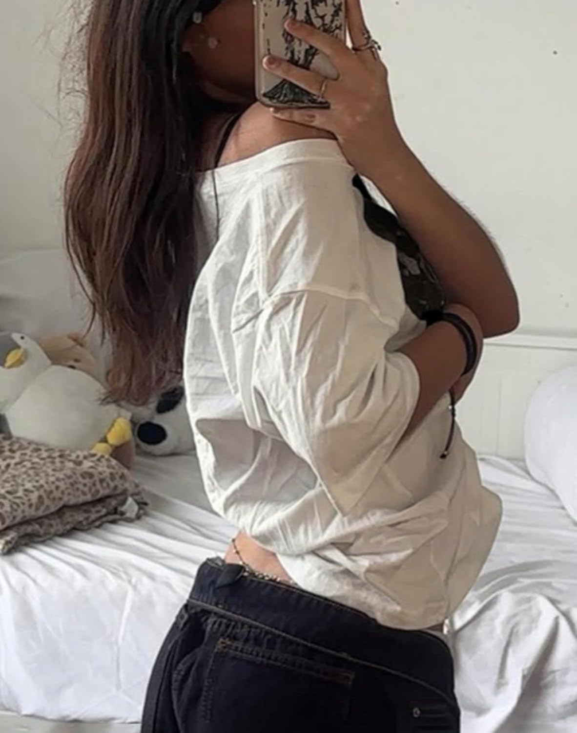Chic Off-Shoulder Vintage Tee